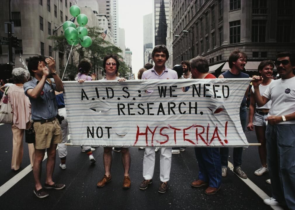 1981: AIDS appears